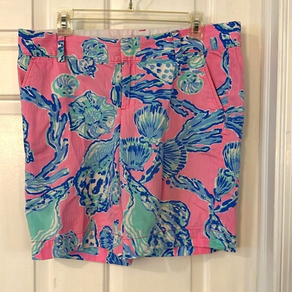 Women’s Lilly Pulitzer Chipper Bermuda Pink Pout Barefoot Princess Shorts Sz 12 - Picture 2 of 7